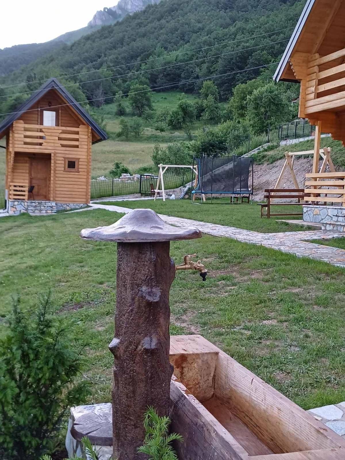 Soulrest Ekoresort - Mehov Konak Gusinje Экстерьер фото